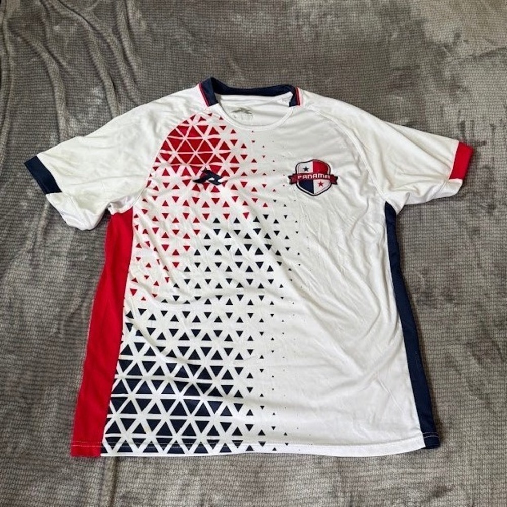 Runic Panama Soccer Jersey Mens Medium White Red Blue Geometric Training Blank
